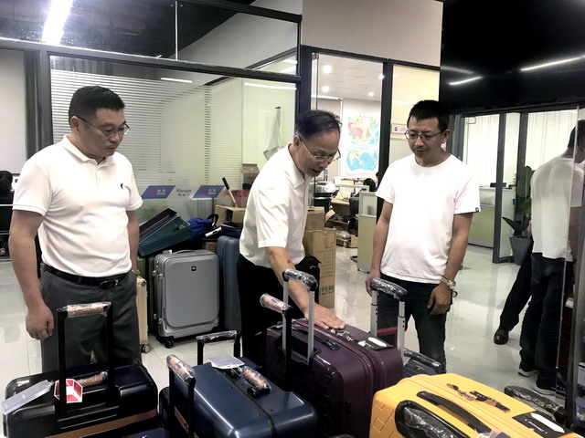计勇强带队赴杭州走访青企委会员企业