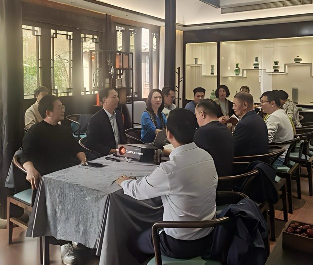 IMG_5884 2.jpg IMG_5884 2.jpg