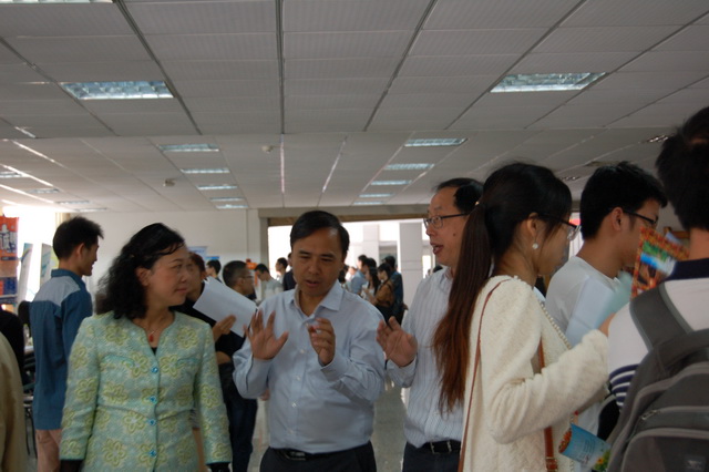 省委会在杭州电子科技大学举办专场招聘会