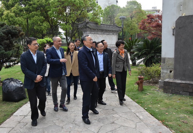 民建中央宣传部长蔡玲调研包达三生平陈列馆项目